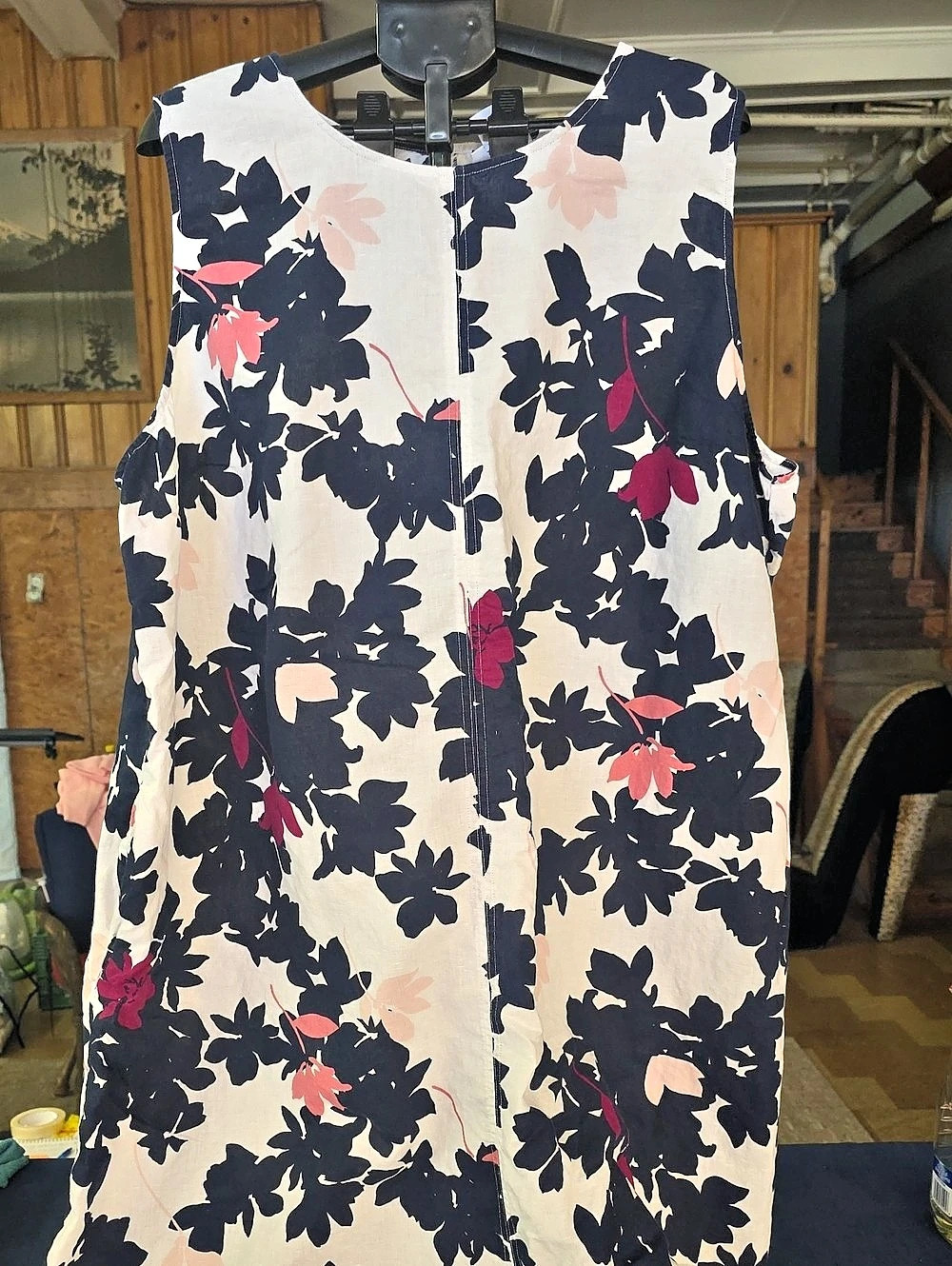 Liz Claiborne Floral Tunic in Cream & Black Size 3X Like New
